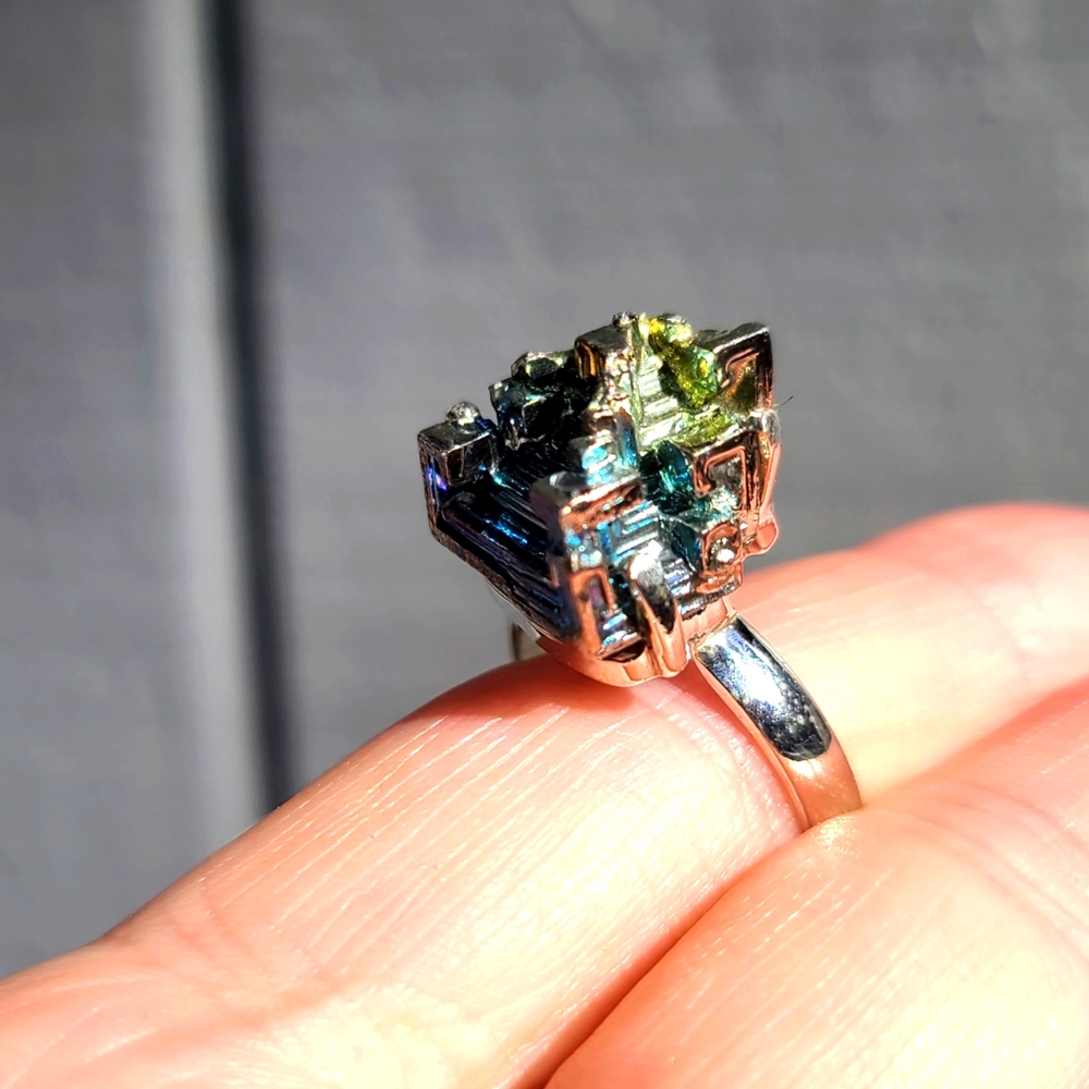 STUNNING Bismuth sterling ring sz10